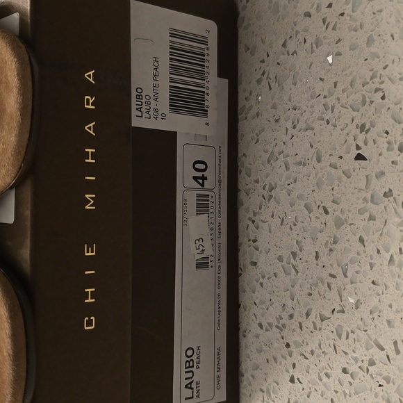 authentic Chie Mihara Laubo - peach suede . - Picture 3 of 13